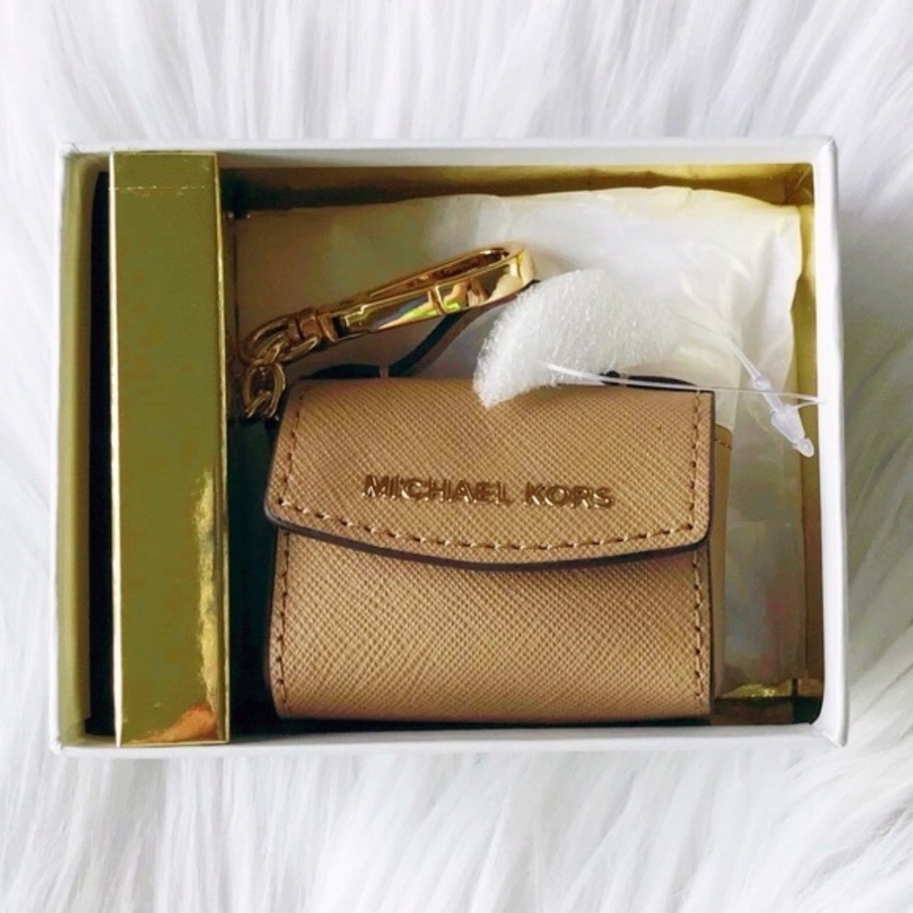 SOLD Michael Kors Purse Keychain ✨Brand New! - Picture 6 of 6